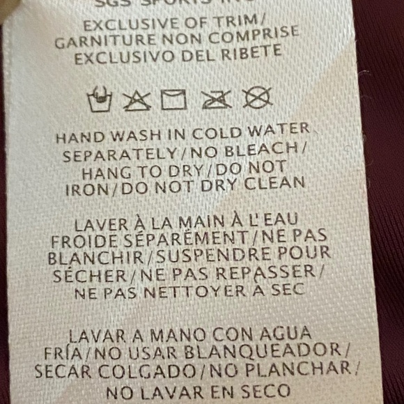 Body Glove The Look One-Piece Swimsuit - Picture 7 of 10